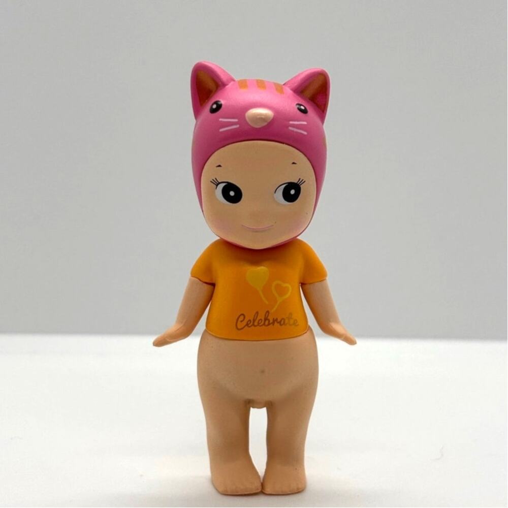 New Kewpie/Angel Collectible Mini Figure, Lucky Pink Tabby Cat Costume, Open Box